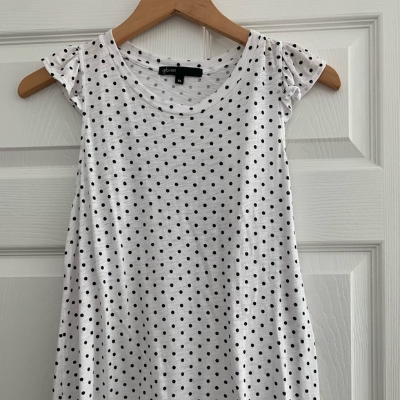 Gibson Bonita Ruffled Tank - Picture 5 of 8